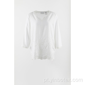 Blusa branca de chiffon bordado 3/4 de manga